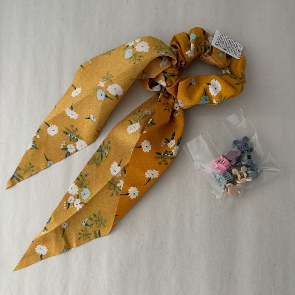 Hair  accessories